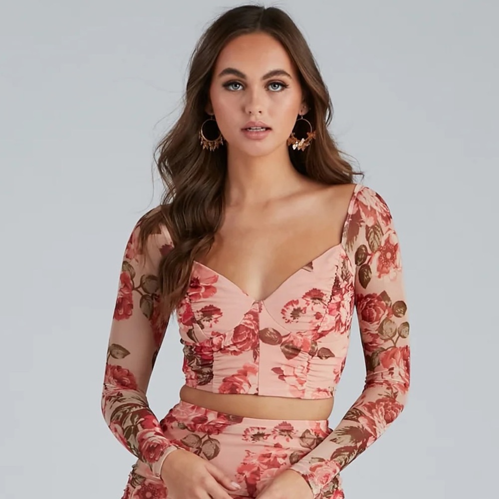 Windsor Capture Hearts Mesh Crop Top